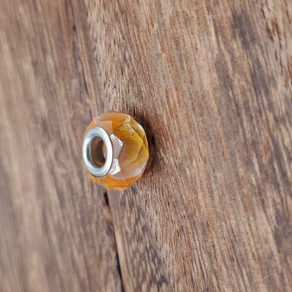 Citrine marshmallow charm‎